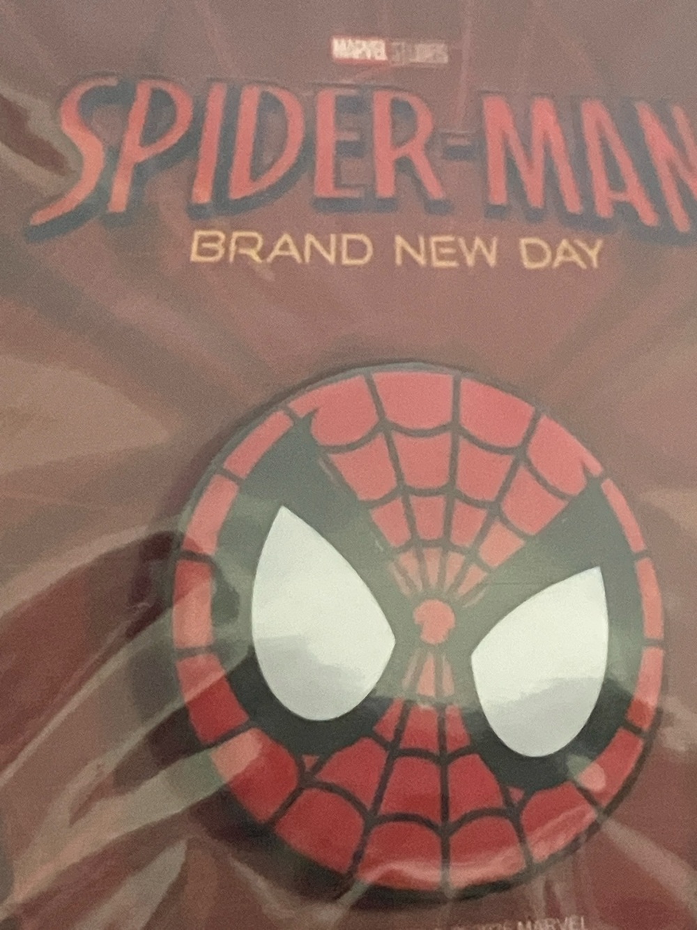 Marvel Spider-Man Red and Black Pin - Picture 5 of 5